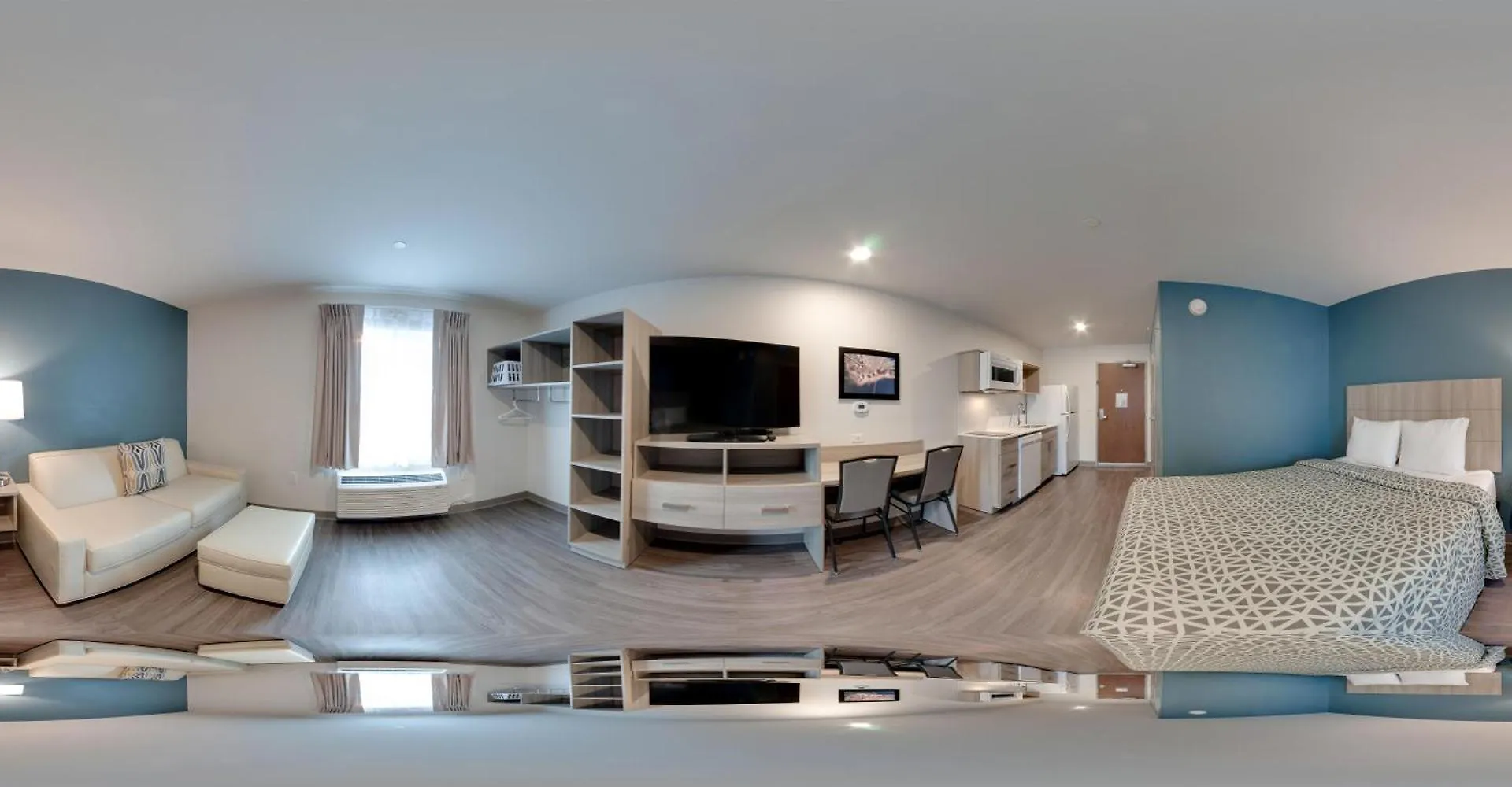 Отель Woodspring Suites Charlotte Airport
